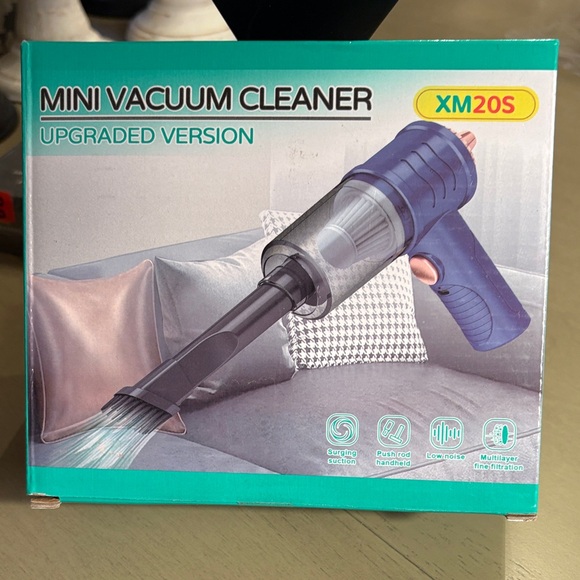 Mini Vacuum Cleaner - Blue - Picture 1 of 3